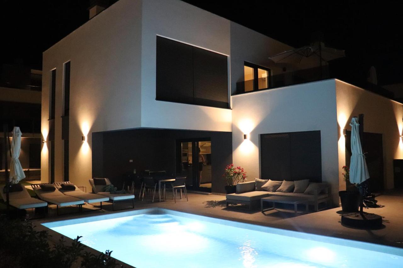 Meerbrise - Luxury Villa بنجول المظهر الخارجي الصورة